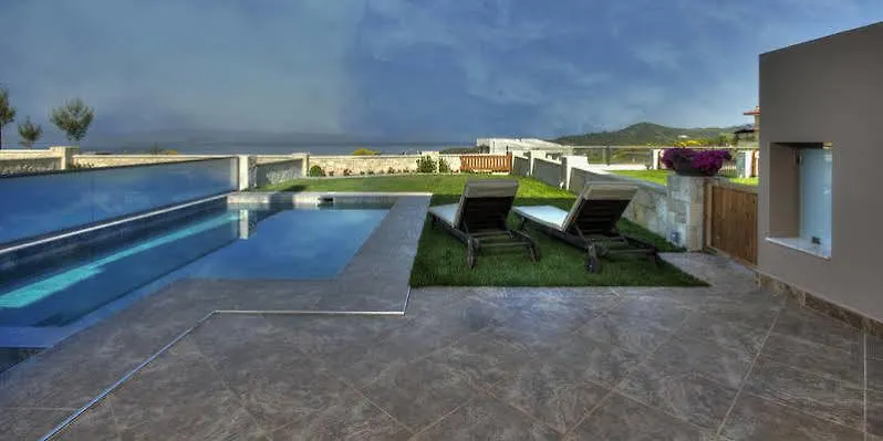 Sunny Villa Hanioti